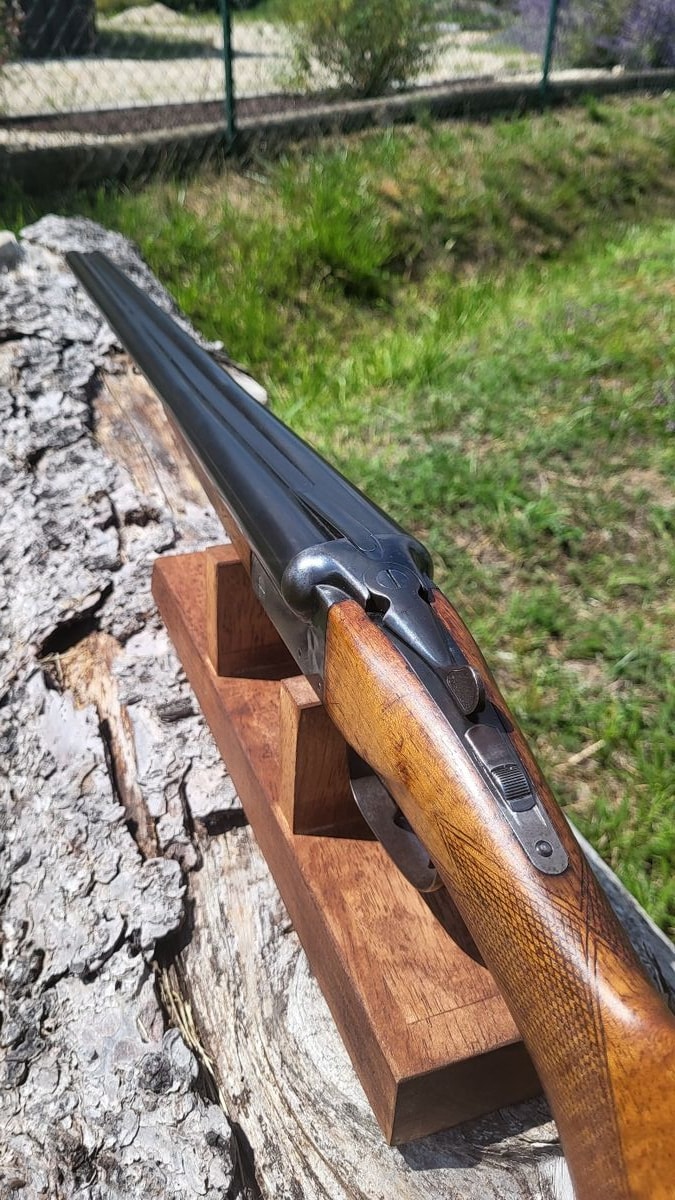 Le fusil terminé, en exposition